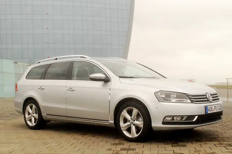 VW-Passat-12-10-2010-11-18-44