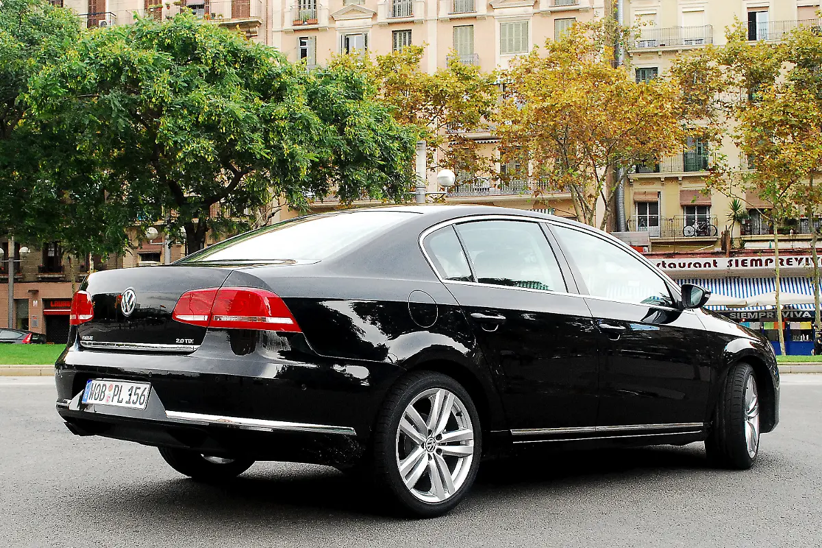 VW-Passat-12-10-2010-16-09-47