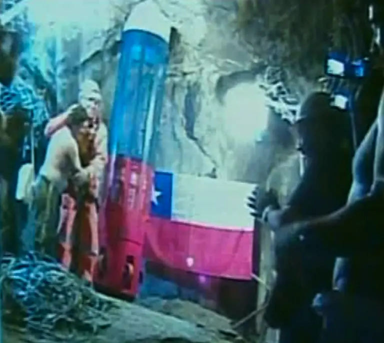 APTOPIX-Chile-Mine-Collapse-NY146-jpg8892230459437909085