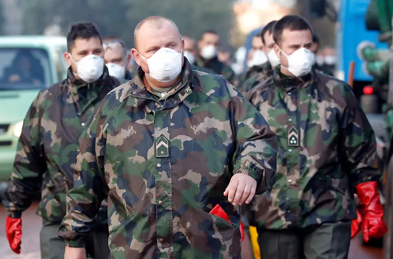 Hungary-Sludge-Flood-XDB101-jpg1666222272113865844