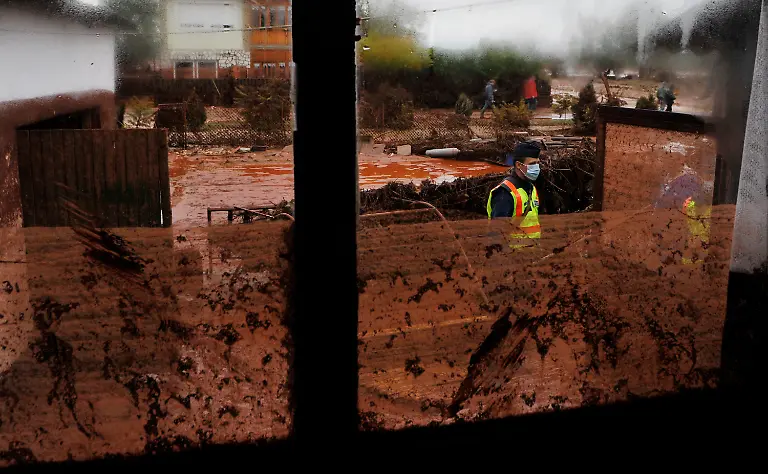 HungarySludge-Flood-BSZ109-jpg6750599187523383668