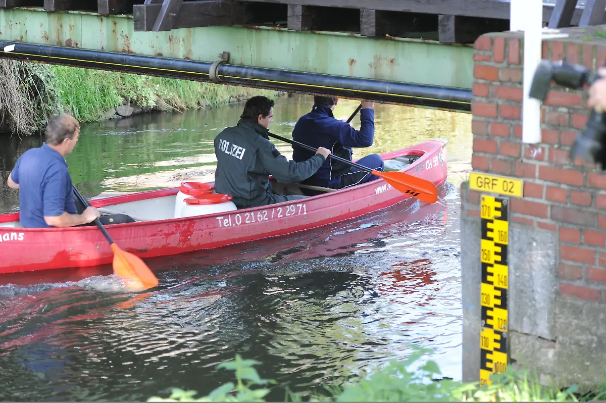 2tmb5704-jpg3439373374726199976