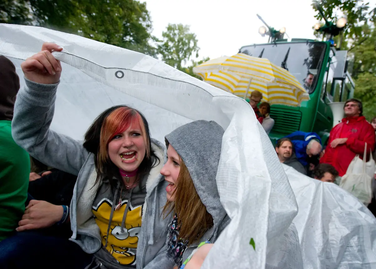 2tl25125-jpg5421471141761096037