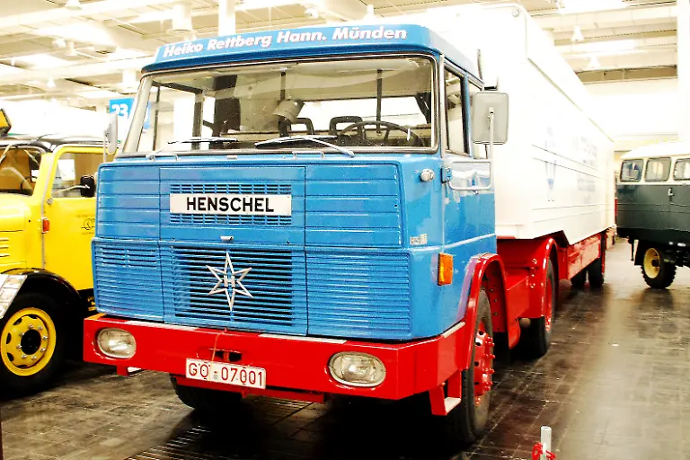 IAA-Historische-Nutzfahrzeuge-21-09-2010-15-49-27