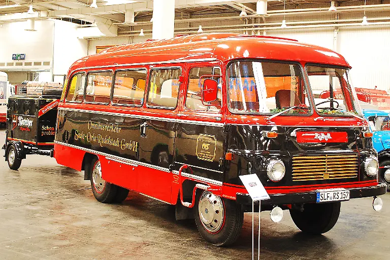 IAA-Historische-Nutzfahrzeuge-21-09-2010-15-38-30