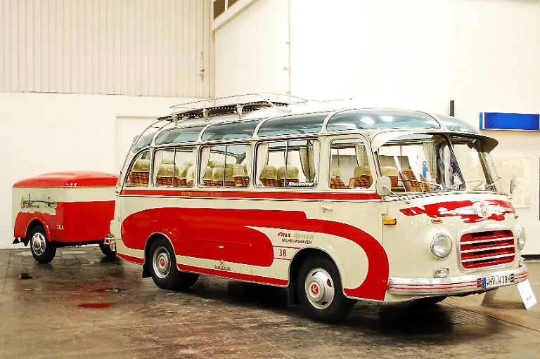 IAA-Historische-Nutzfahrzeuge-21-09-2010-15-36-25