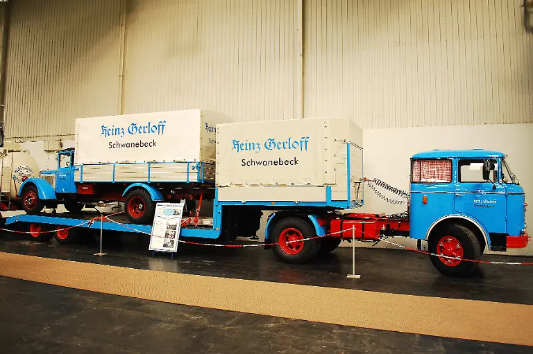 IAA-Historische-Nutzfahrzeuge-21-09-2010-15-35-02