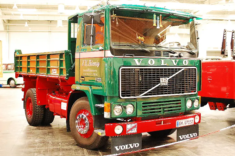 IAA-Historische-Nutzfahrzeuge-21-09-2010-15-54-01