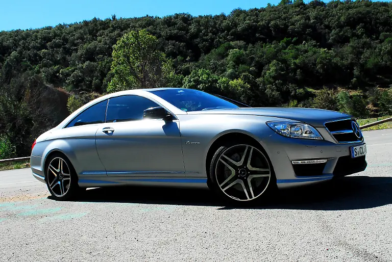 Mercedes-CL-63-AMG-09-09-2010-12-38-44