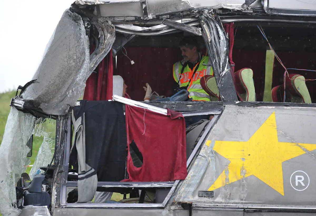 2tih4619-jpg575868598567424213