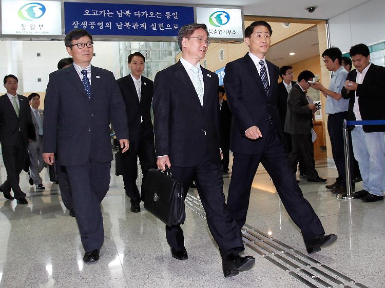 Alles andere als im Gleichschritt: in den Verhandlungen über Kaesong kommen Nord- und Südkoreaner nicht voran.