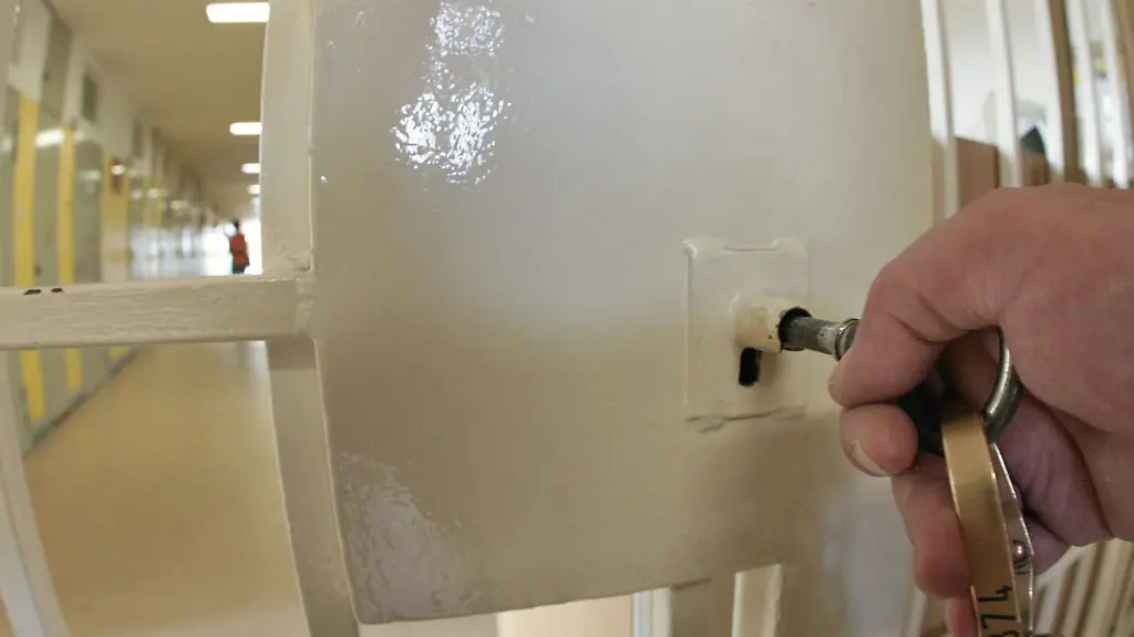 2th81904-jpg5418209121846096100