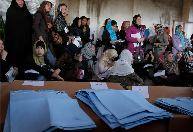 Afghanistan-Election-XMS112-jpg957464132528140817