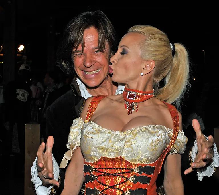 2tfl3952-jpg2397024590678995326