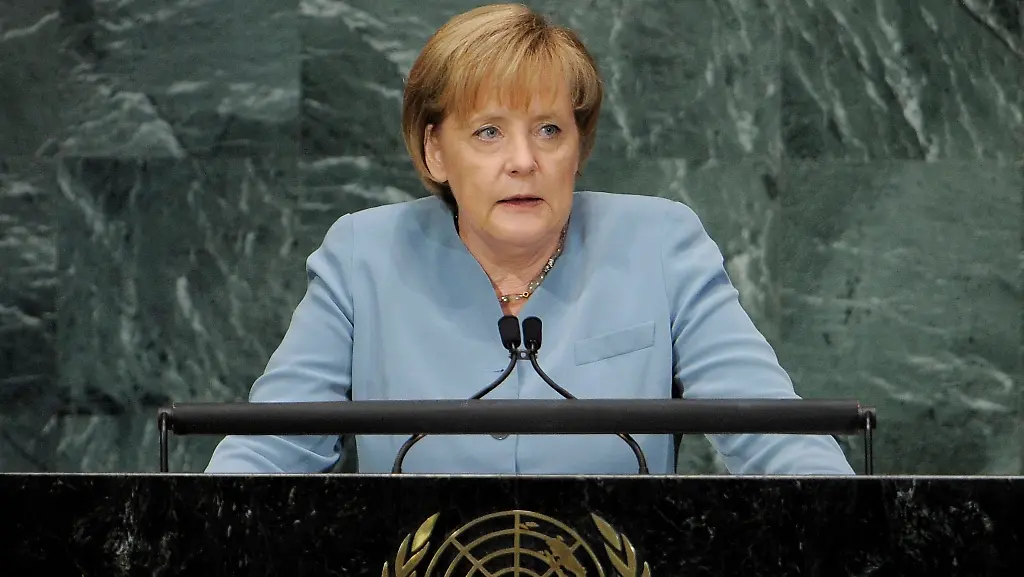 2tf42941-jpg7616533067985266929