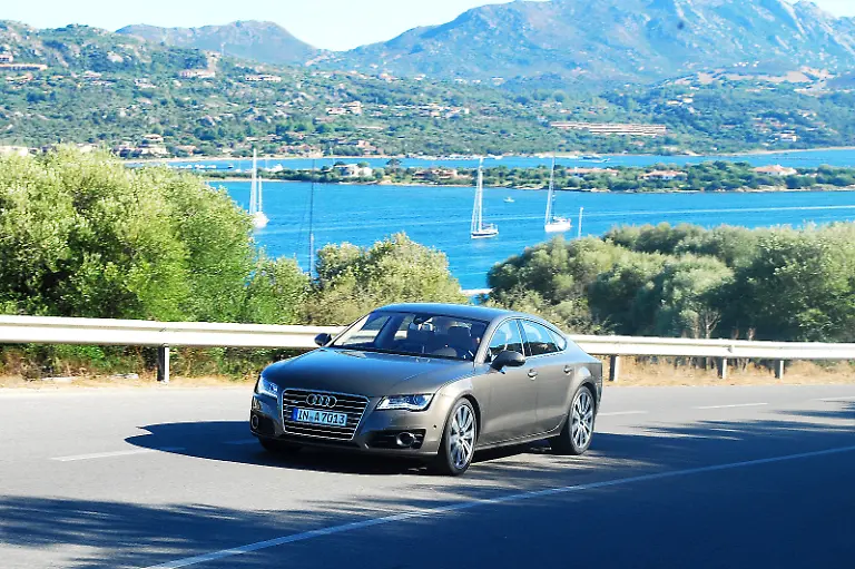 Audi-A7-Sardinien-12-09-2010-17-18-04