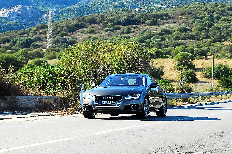 Audi-A7-Sardinien-12-09-2010-17-07-00