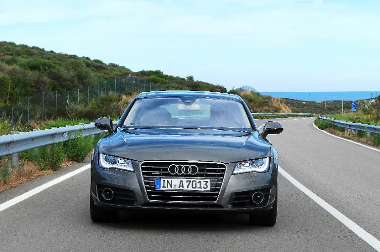 Audi-A7-Sardinien-12-09-2010-16-03-43