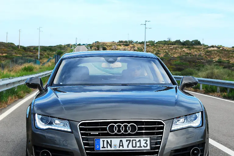 Audi-A7-Sardinien-12-09-2010-16-03-02