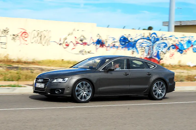 Audi-A7-Sardinien-12-09-2010-15-57-11