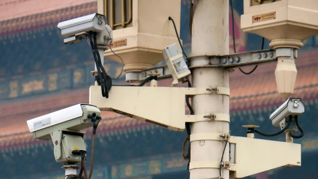 2tbl1838-jpg1386900126596542249