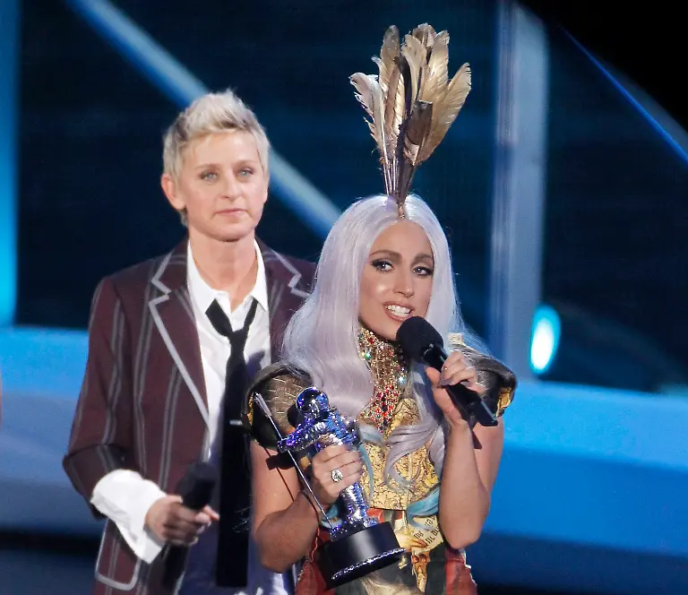 2010-09-13T013445Z-01-LOA232-RTRMDNP-3-MUSIC-MTV-JPG4980392899910939855