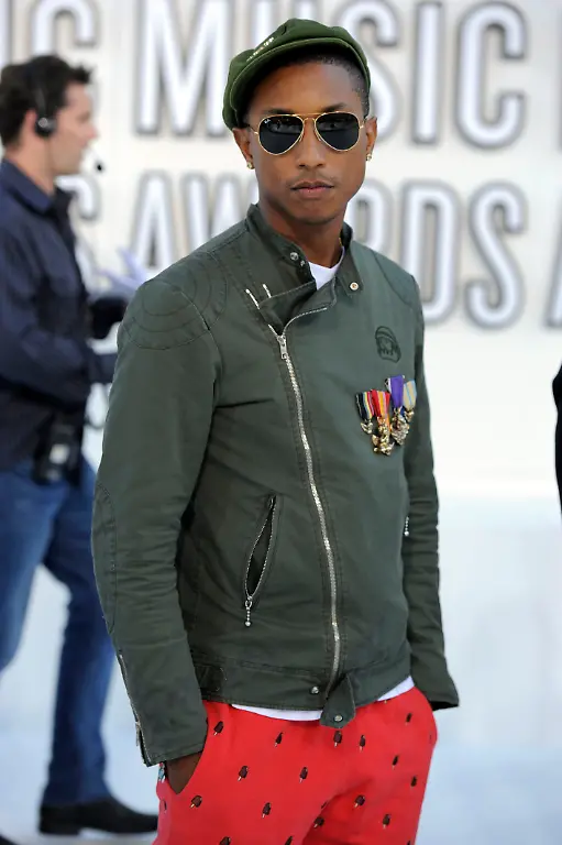 MTV-Video-Music-Awards-Arrivals-CASH212-jpg8518025665754126770