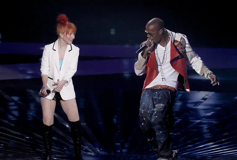 MTV-Video-Music-Awards-Show-CADC204-jpg2406577172816994578