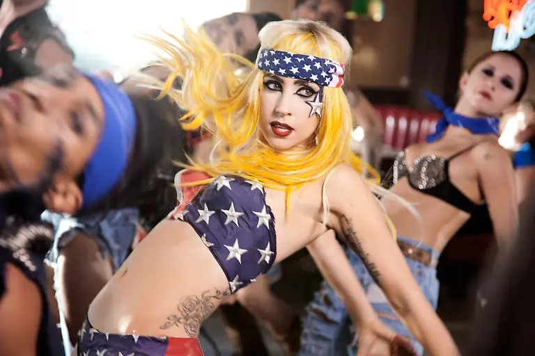 Music-Video-Awards-NYET642-jpg2698477670518404531