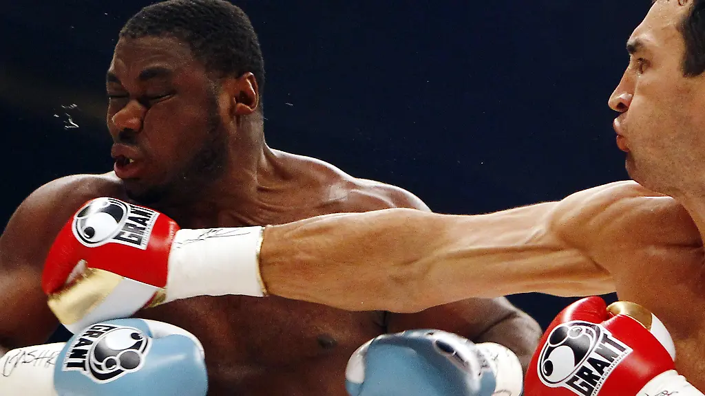 2010-09-12T010224Z-01-KAI07-RTRMDNP-3-GERMANY-BOXING-JPG840541021112317653