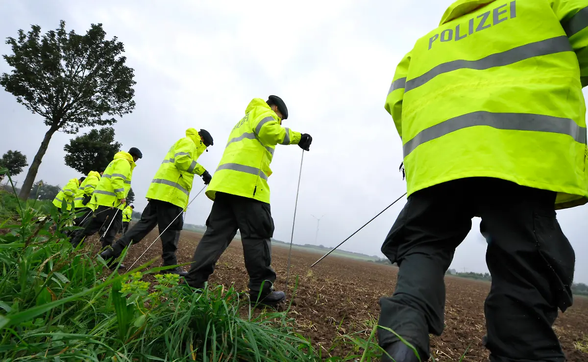 2t703806-jpg3937314188822007877