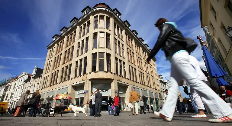 2t312447-jpg5389669465602465854