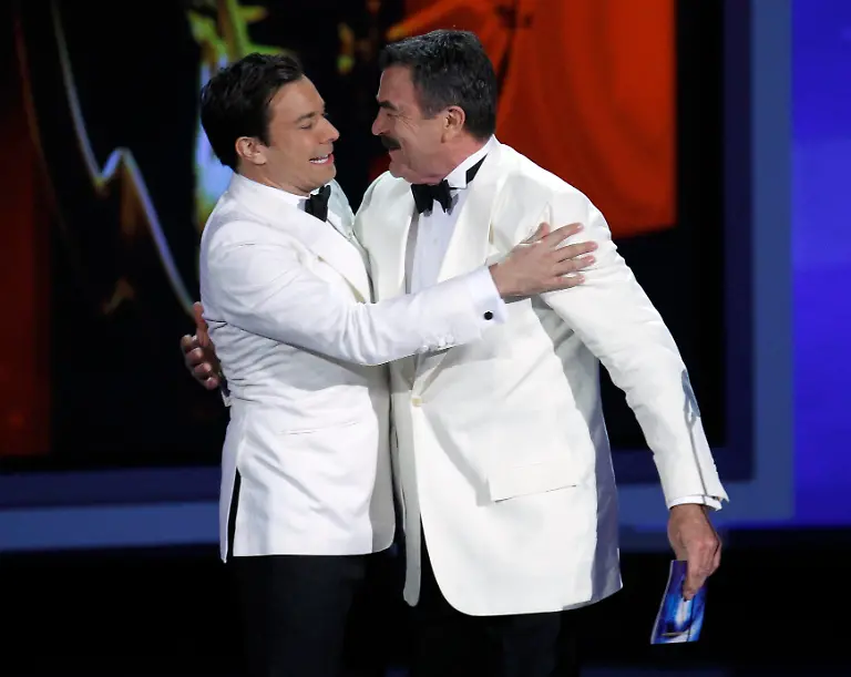 2010-08-30T032358Z-01-LOA193-RTRMDNP-3-TELEVISION-EMMYS-JPG4867497137913971159