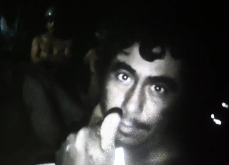 2sy81159-jpg1077215394531744848