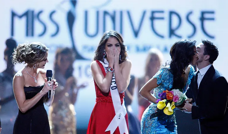 Miss-Universe-NVIB104-jpg5639604976444473672