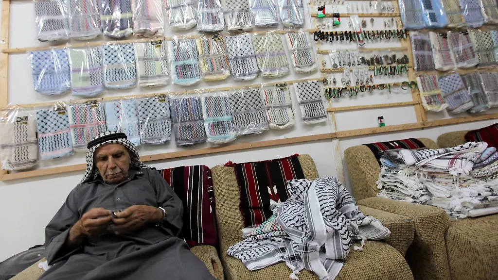 2st30803-jpg5225842442700816882