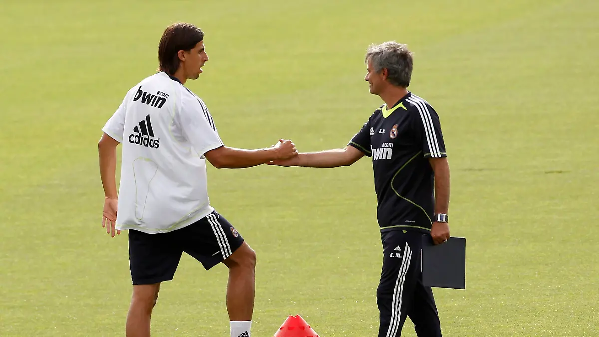 2010-08-10T174750Z-01-ACO01-RTRMDNP-3-SOCCER-SPAIN-JPG7287291365977094371