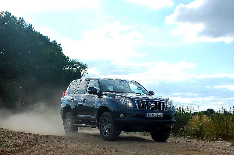 Toyota-Land-Cruiser-18-07-2010-18-14-53