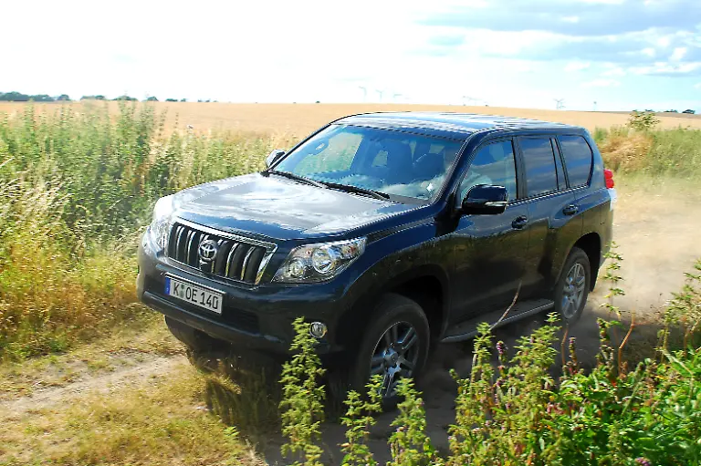 Toyota-Land-Cruiser-18-07-2010-17-56-46