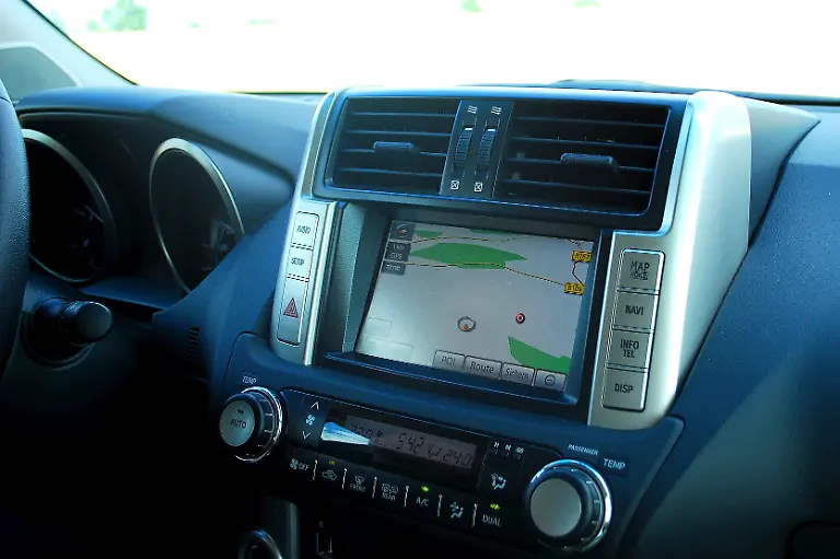 Toyota-Land-Cruiser-18-07-2010-17-54-16