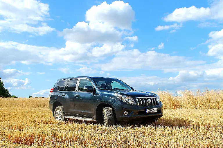 Toyota-Land-Cruiser-18-07-2010-17-52-48