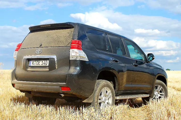 Toyota-Land-Cruiser-18-07-2010-17-50-34