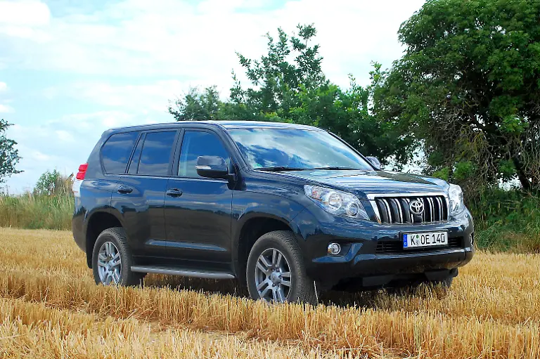 Toyota-Land-Cruiser-18-07-2010-17-38-21