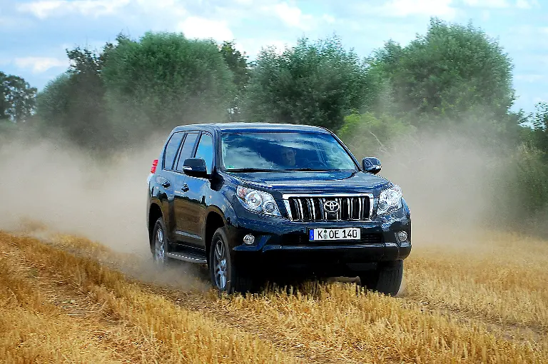 Toyota-Land-Cruiser-18-07-2010-17-37-23