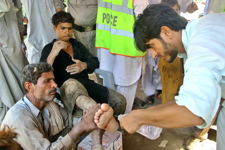 2snt1835-jpg8875434952089601647