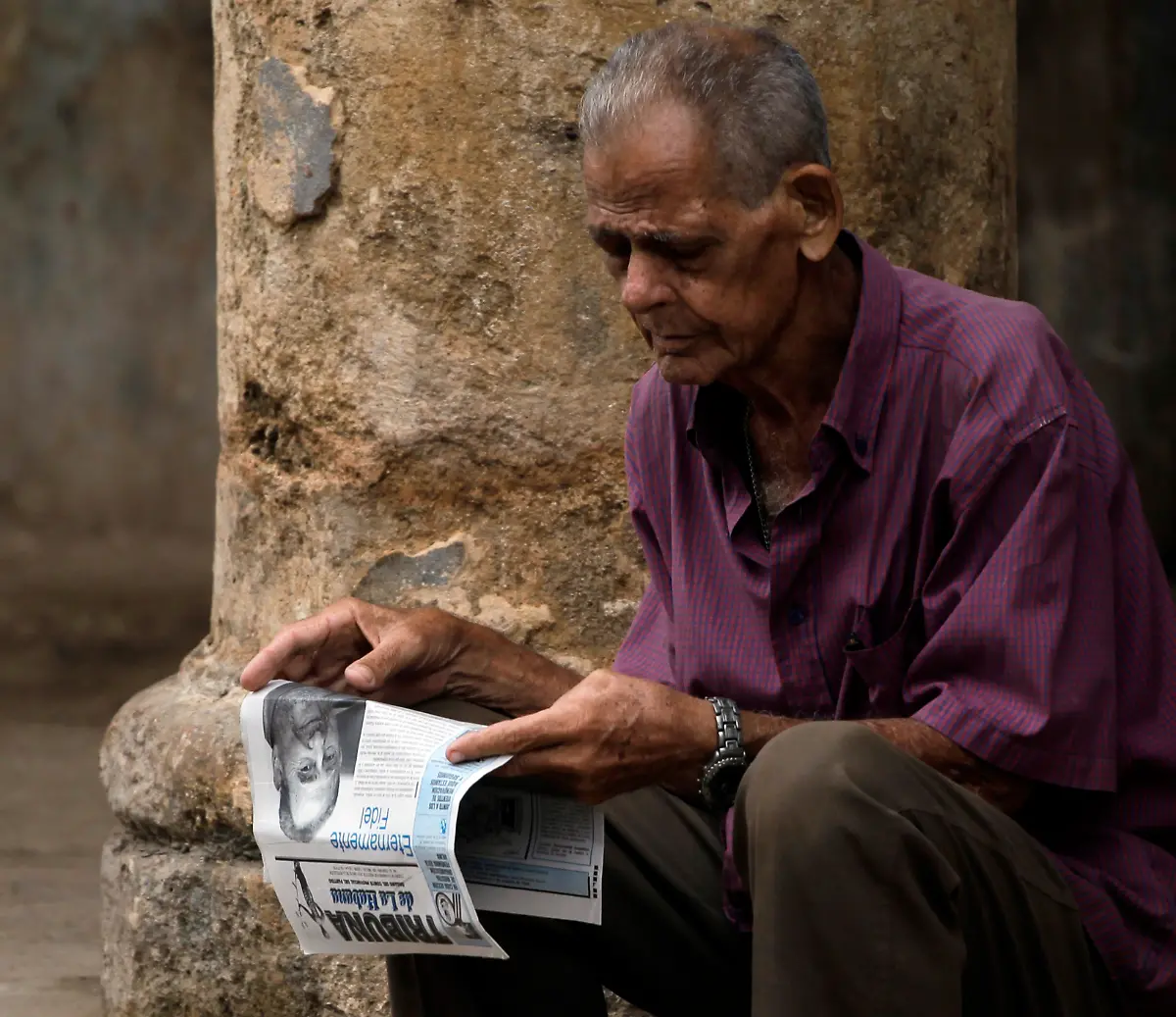 2010-08-09T200428Z-01-HAV03-RTRMDNP-3-CUBA-CASTRO-JPG1395944391204826831