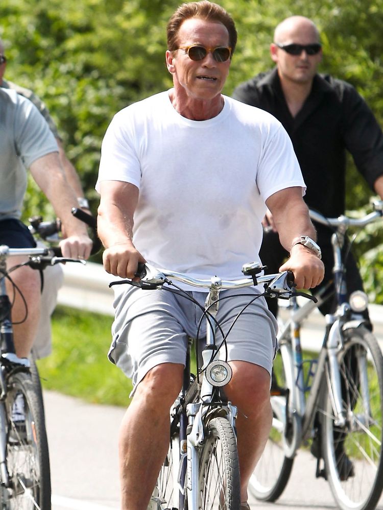 Schwarzenegger machte an seinem 64. Geburtstag eine Radtour. (Archivbild)