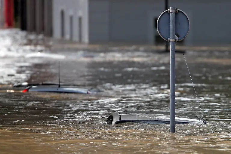 2slq0103-jpg8568720830801580155