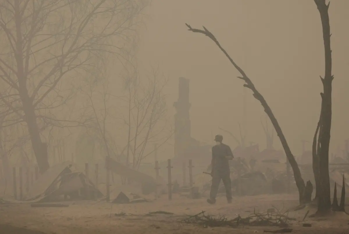 APTOPIX-Russia-Fires-MOSB127-jpg8930408951784780265