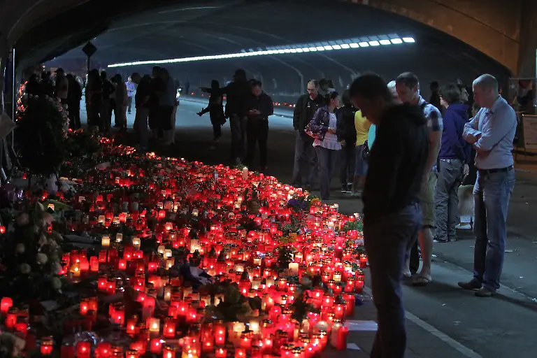 2sfm3426-jpg351478371877648424